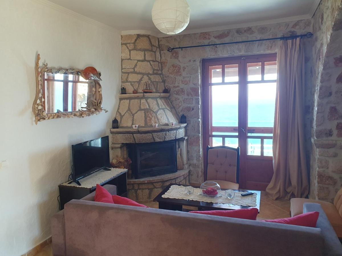 Nireas : Stone Villa Orthoniai Exterior photo